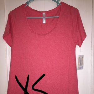 Xs tee